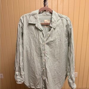 Universal Thread Sage Striped Button-Down Shirt